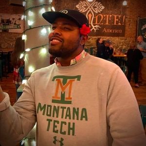 Meet your Posher, Harold